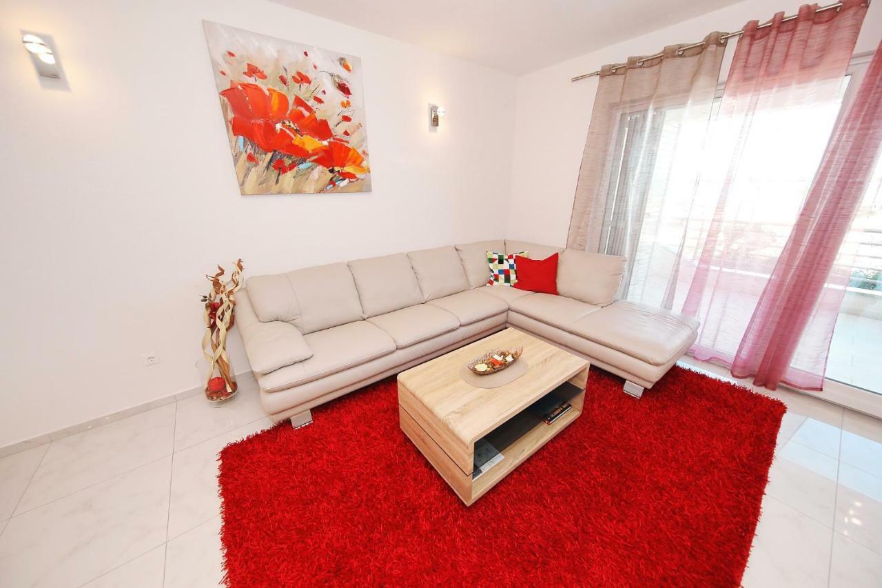 Apartment Lana Pašman Eksteriør billede
